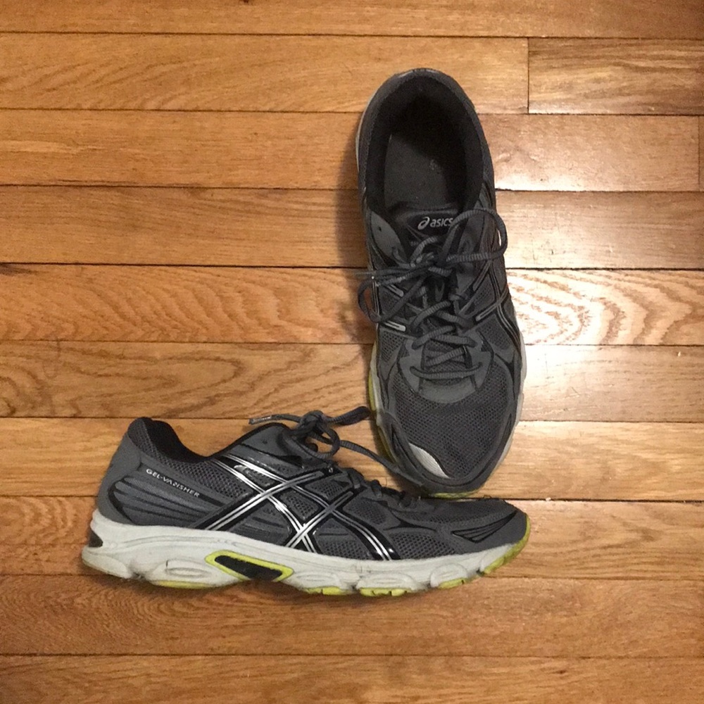 Mens ASICS running shoes